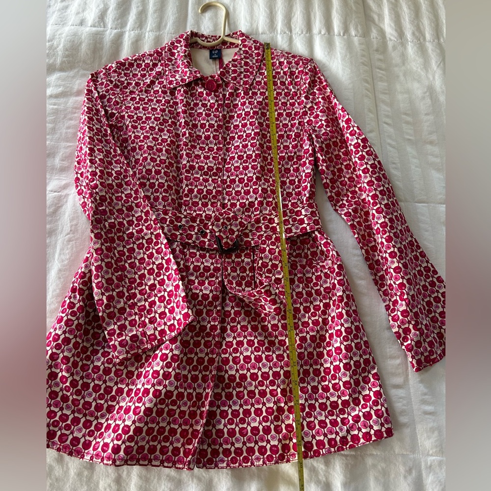 Gap rain coat wind breaker size S